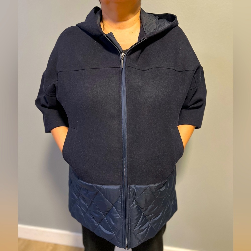 SPRING SHORT SLEEVE COAT! EXCELLENT CONDITION